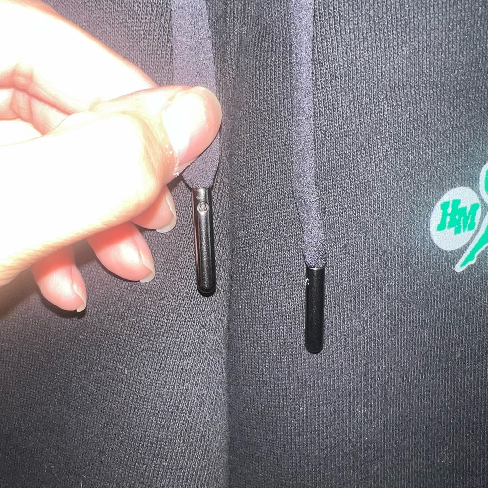 Lululemon Black Scuba Jogger Sweatpants Size 0 With Dance Team Logo Like New - Picture 5 of 11